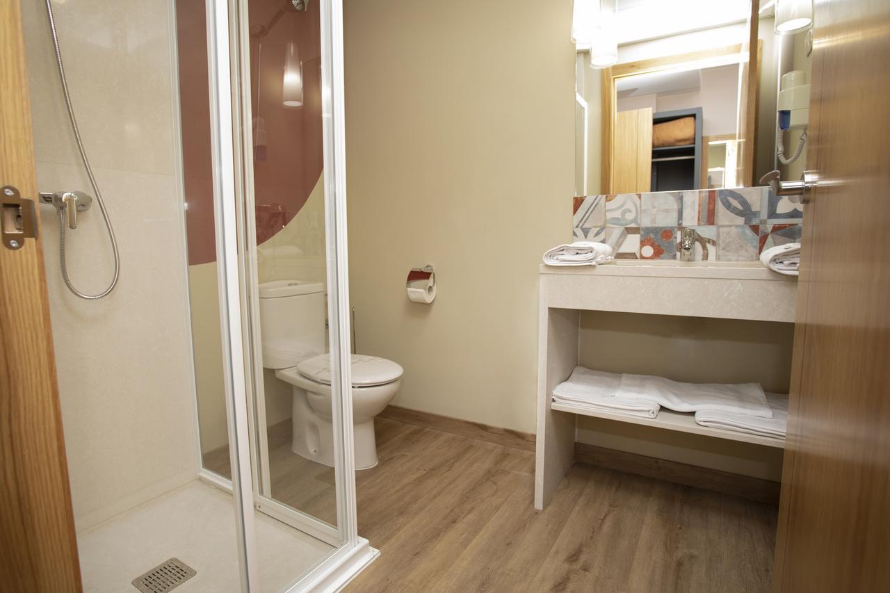 Hotel Novoa Sarria Exteriör bild