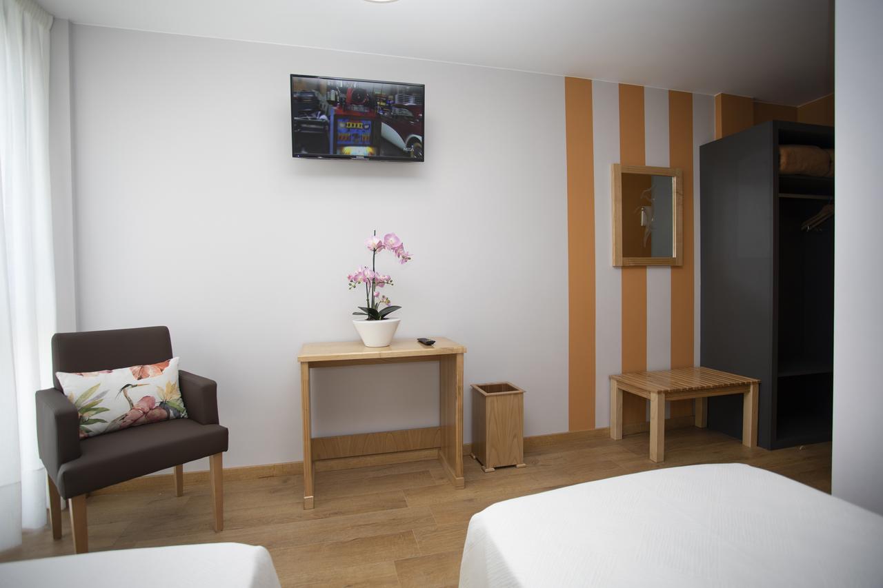 Hotel Novoa Sarria Exteriör bild